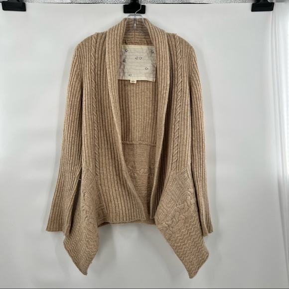 Anthropologie Sweaters - Anthropology canary graceful points open front cardigan